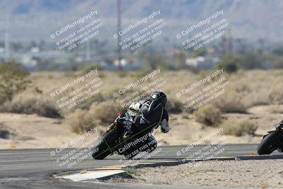 media/Dec-07-2025-CVMA (Sun) [[3e7d2de5dc]]/Race 5-Formula UL-CVMA Hooligans-American Thunder/